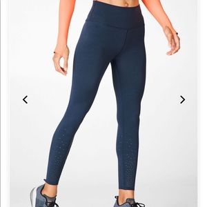 NWT Fabletics Leggings